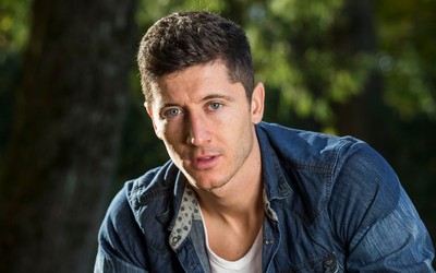 杏运体育精华-从草根到巨星的故事